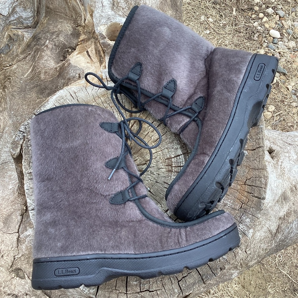 LL Bean Faux Fur Lace Up Mukluk Boots  Size 7